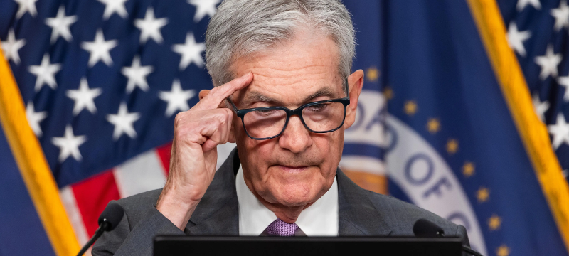 tipo de cambio, reunión de la Fed, tasa de interés, declaraciones de Jerome Powell, economía sólida, mercado laboral fuerte, política monetaria, Índice de Confianza del Consumidor, indicador económico, Deflactor del Consumo PCE