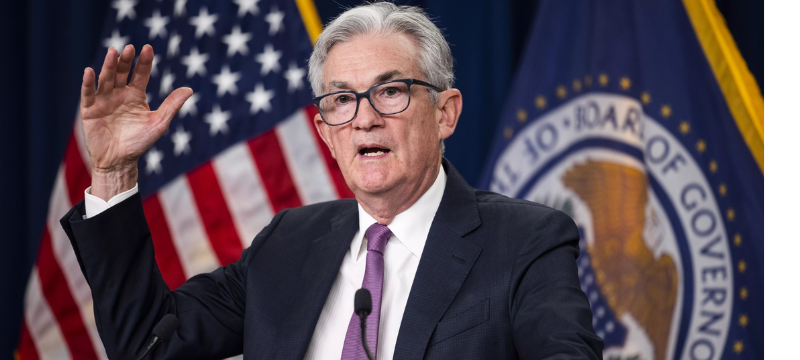 tipo de cambio, tasa de la Fed, bajada de tasas, empleo desacelerando, estimaciones de PBI, riesgos asociados, inflación, tasas de interés futuras, aranceles, presiones inflacionarias, recorte de tasas, dólar global, PMIs, actividad global